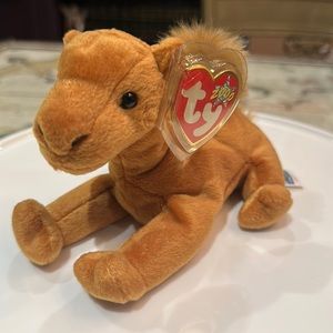 Ty Beanie Baby, Niles the Camel. NWT